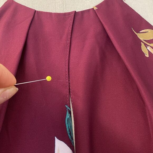 Amanda Uprichard Top🌸 - Picture 5 of 5